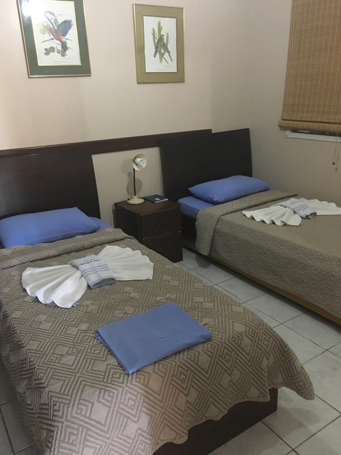 Hotel Pousada Caminho Da Praia Гуарапарі Екстер'єр фото